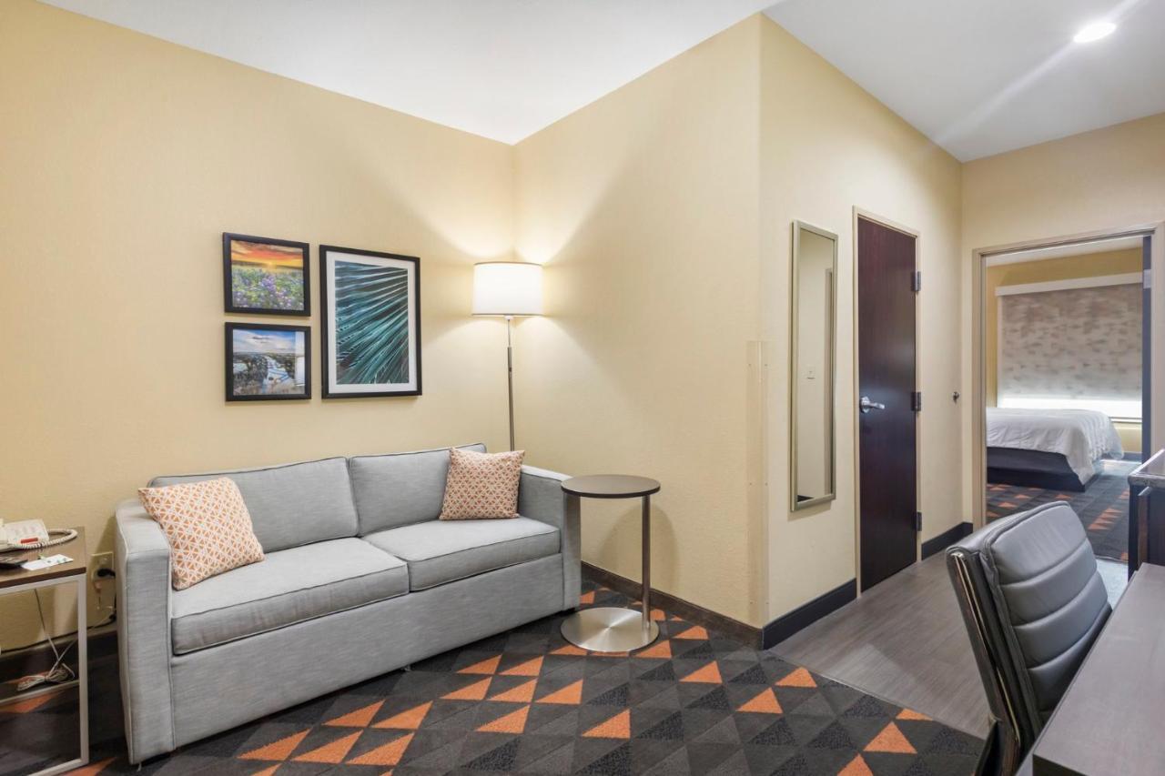 Holiday Inn Hotel & Suites Waco Northwest By Ihg Bellmead Kültér fotó
